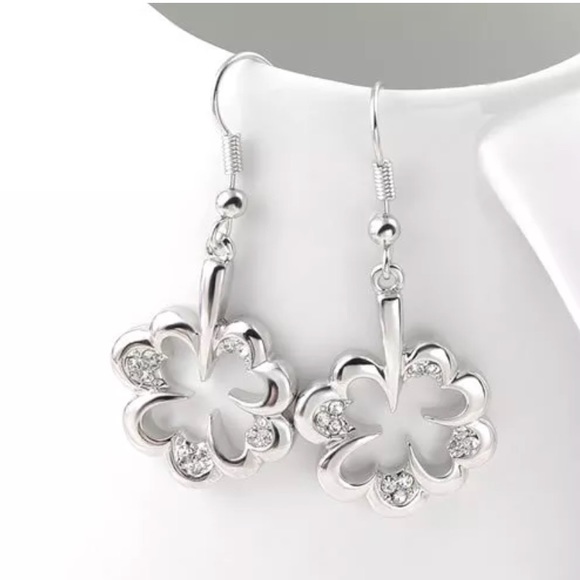 Jewelry - Sterling Silver CZ Clover Earrings